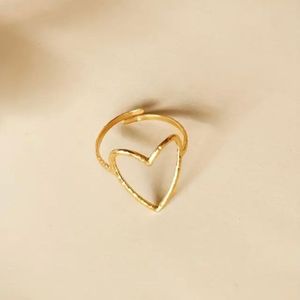 Anillo de servilleta de acero inoxidable de alta calidad, soporte de anillos de tejido de mesa para restaurante occidental, servilleta de hebilla de metal triangular de lujo - Product Image 4