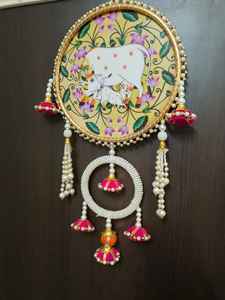Surtido de madera Ganesha Pichwai vaca colgante de pared para Diwali puertas y paredes decoración inauguración de la casa y buena suerte regalo Diwali entrada - Product Image 3