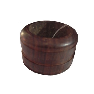 Accessoires de table : Porte-serviettes de mariage en aluminium plaqué or, motif feuille, anneau de serviette plaqué or - Product Image 5