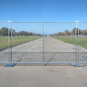Vente en gros, vente chaude, directement de l'usine, <span class=keywords><strong>panneaux</strong></span> de clôture temporaire en chaîne de mailles <span class=keywords><strong>pour</strong></span> la sécurité des chantiers de construction, États-Unis - Product Image 1