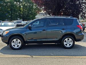 โตโยต้า RAV4 ปี 2010 รุ่นเบส เครื่องยนต์เทอร์โบ น้ำมันเบนซิน/ไฟฟ้า เกียร์ธรรมดา/อัตโนมัติ เบาะหนัง สีเข้ม ล้อแม็ก R16 พวงมาลัยซ้าย - Product Image 3