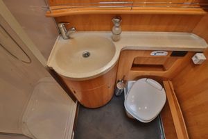 Caravanas, Campers, Autocaravanas y RVs de Calidad para la Aventura en Venta - Product Image 4