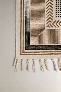 Tapis de couloir extérieur moderne en coton tissé à la main, imprimé à blocs de couleurs abstraits, sérigraphié, à poils moyens, lavable, par MITTAL TEXTILE - Product Image 5