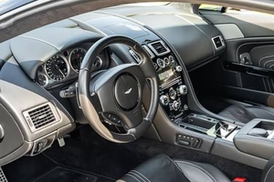 Aston Martin V8 Vantage S Coupé 2012 prêt à être expédié - Product Image 2