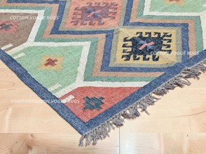Alfombra Kilim Hecha a Mano con Diseño Geométrico, Tejido Plano de Lana, Rectangular, para Sala de Estar, con Base de Yute y Acrílico - Product Image 3