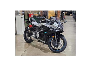 Prix spécial nouvelle moto 2025 675SS - Product Image 1