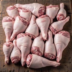 Oferta especial en patas de cerdo congeladas, suministro de carne congelada a granel Premium con envío rápido y calidad de exportación constante - Product Image 1