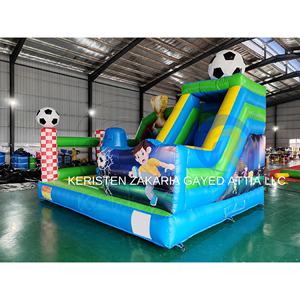 Centro de juegos inflable de alta capacidad, de calidad comercial, con tobogán y castillo inflable de fútbol para alquiler en fiestas infantiles. - Product Image 4