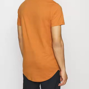 T-shirts de sport légers pour hommes Col ras du cou élastique Manches courtes Design Séchage rapide Respirant Vêtements d'entraînement pour la course à pied Loose - Product Image 2