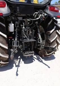 ใช้สำหรับรถแทรกเตอร์ล้อ M504 70 แรงม้า ขับเคลื่อน 4 ล้อ พร้อมเครื่องยนต์และเกียร์ - Product Image 5