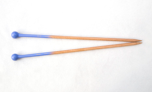 Juegos de agujas de tejer de madera hechas a mano ergonómicas al por mayor de fábrica diseño colorido para una costura cómoda - Product Image 2