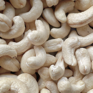 Wholesale Cheap Raw Cashew Nuts Cashew Nuts W320 Cashew Nuts Short Leadtime - Product Image 1