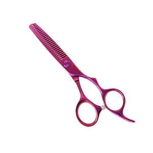 กรรไกรเล็มผมเกรดสูงขนาด5.5นิ้วกรรไกรซอยบางเคลือบสีแบบกำหนดเองพร้อมที่วางนิ้ว - Product Image 1