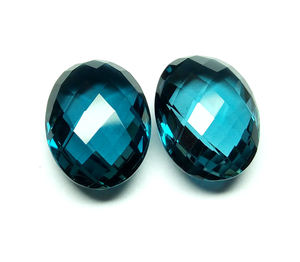 Fantastique London Blue Topaz Gemstone Briolette Oval Cut Blue Topaz Gems Facettes Deep Blue Topaz Stone pour la fabrication de bijoux - Product Image 3