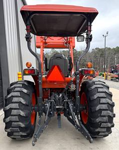 Kubota L5740 avec chargeur et godet à attache rapide, 1 315 heures - Product Image 4