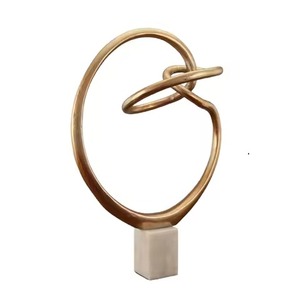 Sculpture Métallique Abstraite Humaine Design Dynamique et Fluide Déclaration Audacieuse Figurine Artistique pour Table ou Étagère Élégante - Product Image 6