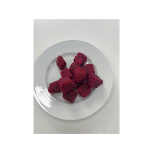 Bolas de fruta de dragón congeladas de origen vietnamita procesadas IQF conserva la dulzura natural embalaje a granel para venta al por mayor - Product Image 1