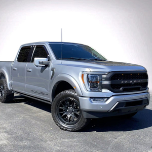 Ford F-150 LARIAT 2023 Usado en Buen Estado - Product Image 1