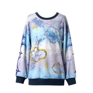 เสื้อสเวตเชิ้ตโอเวอร์ไซส์แฟชั่นสำหรับผู้หญิงฤดูหนาว พิมพ์ลายถักประดับคริสตัลด้านหน้า โลโก้สั่งทำได้ ระบายอากาศได้ดี สไตล์สตรีทแวร์ - Product Image 1