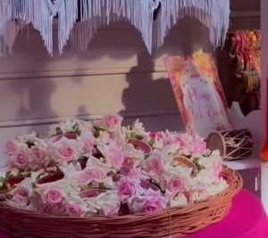 Gajra เครื่องประดับงานแต่งงานดอกไม้ช่อดอกไม้สำหรับงานแต่งงาน meshin mayoon งานปาร์ตี้โปรดปรานกำไลข้อมือเจ้าสาวดอกไม้สำหรับเจ้าสาวของขวัญสำหรับเพื่อนเจ้าสาวปากีสถาน - Product Image 2