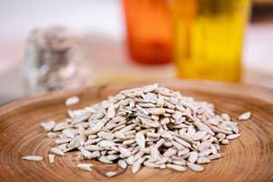 Graines de tournesol brutes de qualité 361 pour la consommation humaine, en vente - Product Image 5