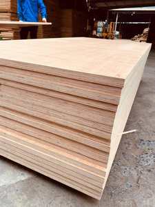 Contreplaqué Kego Vietnam 28 mm x 1160 x 2400 mm, eucalyptus lourd, poncé et poli, extérieur, E1, résistant à l'eau, bords rainurés - Product Image 2