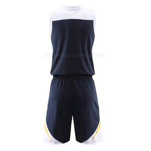 Uniforme de basket-ball personnalisé de haute qualité avec design respirant Style de jeu Nom et numéro personnalisés Logo inclus - Product Image 3