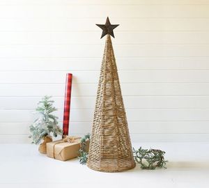 Hot Trend Rattan Christmas Tree Decor Navidad Hecho a mano Tree Decor OEM Embalaje personalizado Hecho en Vietnam Fabricante - Product Image 2