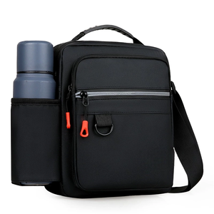 กระเป๋าสะพายข้าง กระเป๋าเดินทาง น้ำหนักเบา กันน้ำ แฟชั่นสำหรับทุกเพศ ซอฟท์แบ็ค ความจุ กระเป๋าอเนกประสงค์ เวียดนาม - Product Image 2