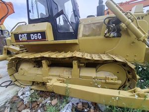 รถตักดิน D6G หนอนผีเสื้อใช้ในสภาพการทำงานที่เหนือกว่าพร้อมมอเตอร์หลัก - Product Image 2