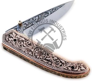 Cuchillo plegable grabado hecho a mano personalizado, hoja de acero D2 con mango de cobre grabado a mano, Ideal para coleccionar herramientas EDC - Product Image 5