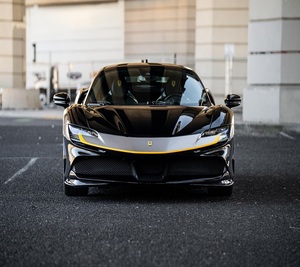 FERRARI SF90 Stradale 2023, Gasolina, Bajo Kilometraje - Product Image 1