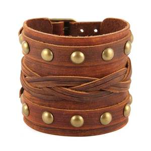 Boho Punk Marron Large Cuir Véritable Bronze Rivet Charme Wrap Multicouche Bracelet Réglable Unisexe Bracelet Bracelet pour Hommes Femmes - Product Image 1