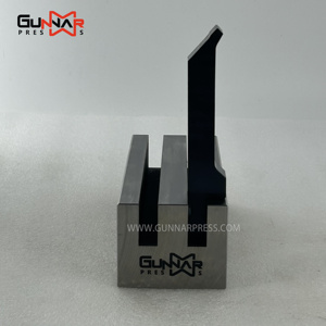 Herramienta de <span class=keywords><strong>Prensa</strong></span> de Freno de Molde Superior Gunnarpress de 835 mm, Acero 42CrMo4, Superficie Lisa, Aplicación AMADA - Product Image 6