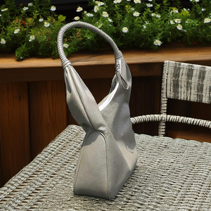 High Quality Casual Hobo <b>Handbag</b> for Women Stylish Cowhide Leather with Cotton Lining and Zip Closure Shoulder Bag - Product Image 3