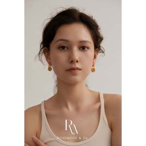 Orecchini a Cerchio a U Delicati Color Giada, Leggeri con Pietre Verdi e Gialle Pendenti, Design alla Moda, Idea Regalo - Product Image 3