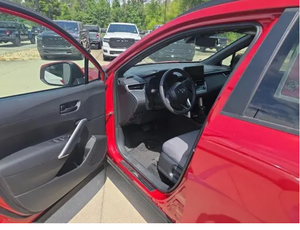 Auténtico Toyota Corolla-Cross Hybrid SE 2024 Limpio, Vehículos en Venta - Product Image 5