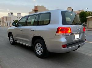 4.5L V6 2020 Leather Seats <b>Panoramic</b> Sunroof Automatic Transmission Used Dark Interior 5 Seats 360 Rear <b>Camera</b> Touch Screen - Product Image 3