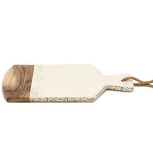 Planche à découper rectangulaire en bambou robuste, lavable au lave-vaisselle, très vendue pour la cuisine, fabriquée à la main en Inde - Product Image 1