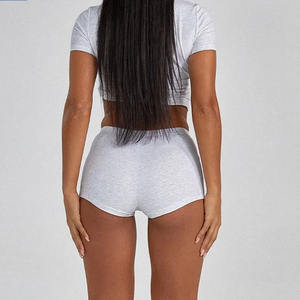 Nouveau short de sport deux pièces multicolore imprimé en usine pour dames doux ensemble de vêtements pour femmes - Product Image 5