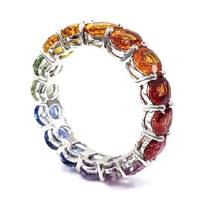 Bague Éternité Vintage de Haute Qualité en Or Blanc Massif 18K avec Saphirs Arc-en-ciel Taille Ovale et Sertissage Canal, Vente en Gros Hong Kong - Product Image 1