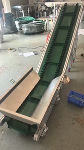 Sistem Konveyor Sabuk Angkat Elevator Miring Konveyor Skirt Digunakan untuk Transportasi Biji-bijian Berbentuk Bubuk - Product Image 5