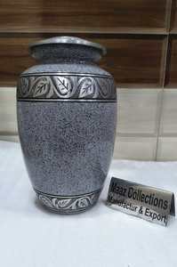 Urne de voyage pour cendres approuvée par la TSA à la demande, sûre et sécurisée pour le transport d'un être cher, disponible à un prix abordable - Product Image 2