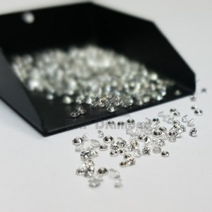 Diamantes Melee Redondos de Corte Brillante, Claridad SI, Color G H, Naturales de 1 MM, Certificados por IGI, Precio Competitivo para Joyería de la India - Product Image 1
