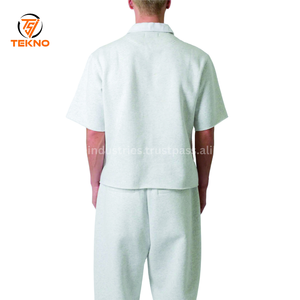 Nouvelle arrivée de haute qualité Polo pour hommes Logo respirant imprimé personnalisé Maillot à manches courtes Motif solide Service OEM - Product Image 4