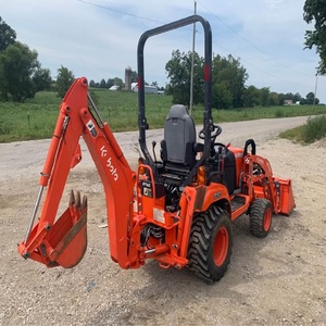 Tractor KUBOTA Usado Barato con Cargador Frontal L3560HSTC M7060 BX25D M4D-071 LX2610 BX23S L3902 4x4 con Tracción en las Cuatro Ruedas - Product Image 1