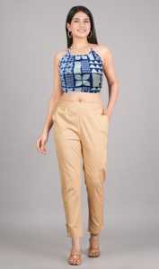 Blusa de algodón azul con estampado geométrico, cuello redondo, talla única para uso diario, sin mangas y sin espalda. - Product Image 2