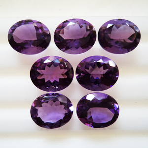 พลอยรูปวงรีสำหรับตัดขนาดสอบเทียบขนาดคุณภาพสูงอัญมณีหลวมจากธรรมชาติทำ100% อัญมณีอเมทิสต์ล้ำค่า - Product Image 1