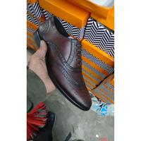 Chaussures en cuir de vache pour hommes BS International Couleur personnalisée Taille Fabrication excellente Fabriqué en Inde Vente en gros Modèle formel
