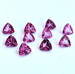 บุษราคัมสีชมพูธรรมชาติล้านล้านเหลี่ยม7มม. คุณภาพดี-สีชมพูบุษราคัมล้านล้านเหลี่ยมเพชรพลอย - Product Image 4